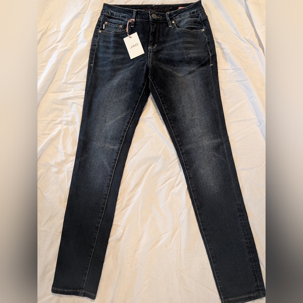 Nwt jag jeans‎ mid rise skinny medium/dark wash jeans size 26